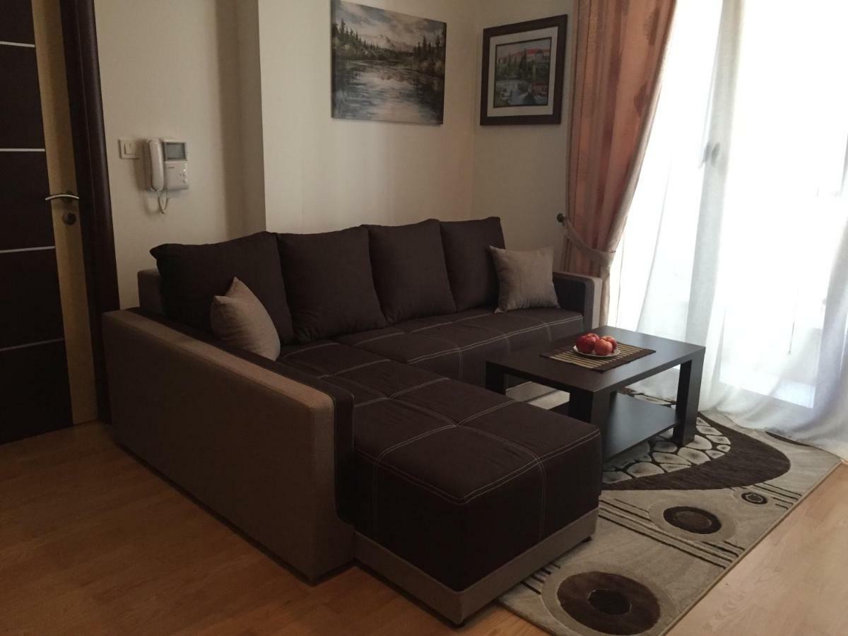Apartmens “zlatko” * Budva